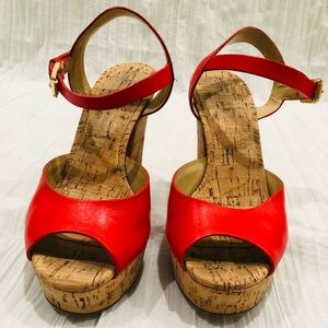 Micheal Kors heels . Size 5